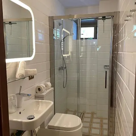 Amazing With Private Pool Langhe *
